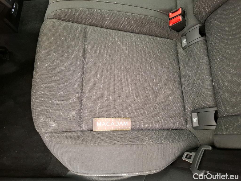  Volkswagen  Golf  VOLKSWAGEN / 2020 / 5P / Berline 2.0 TDI SCR 115 DSG7 LIFE SOCI BUSINESS #10