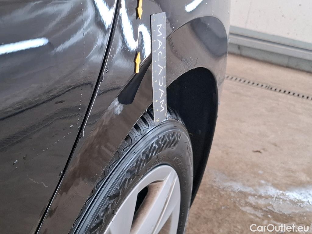  Volkswagen  Golf  VOLKSWAGEN / 2020 / 5P / Berline 2.0 TDI SCR 115 DSG7 LIFE SOCI BUSINESS #8