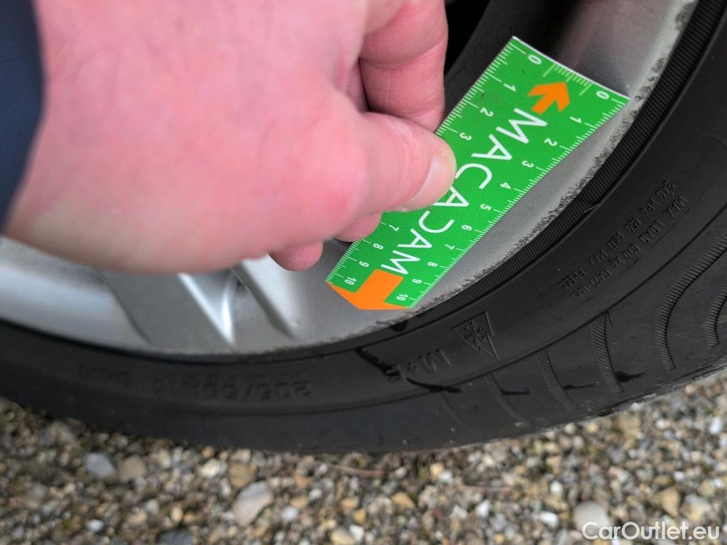  Toyota  Corolla TOYOTA  Touring Sports / 2018 / 5P / Break Hybride 122h Dynamic Business Beyond Zer #17