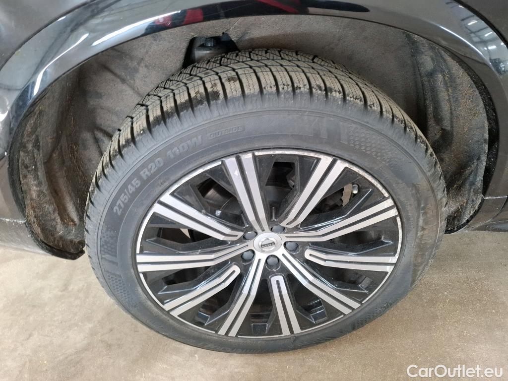  Volvo  XC90 VOLVO  / 2019 / 5P / SUV Recharge T8 AWD GT 8 Inscription #3