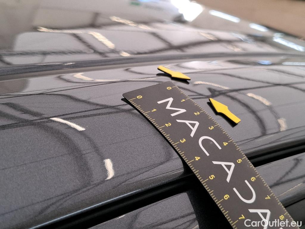  Toyota  Yaris TOYOTA  Hybride / 2019 / 5P / Berline Hybride 116h Dynamic Business Beyond Zer #24