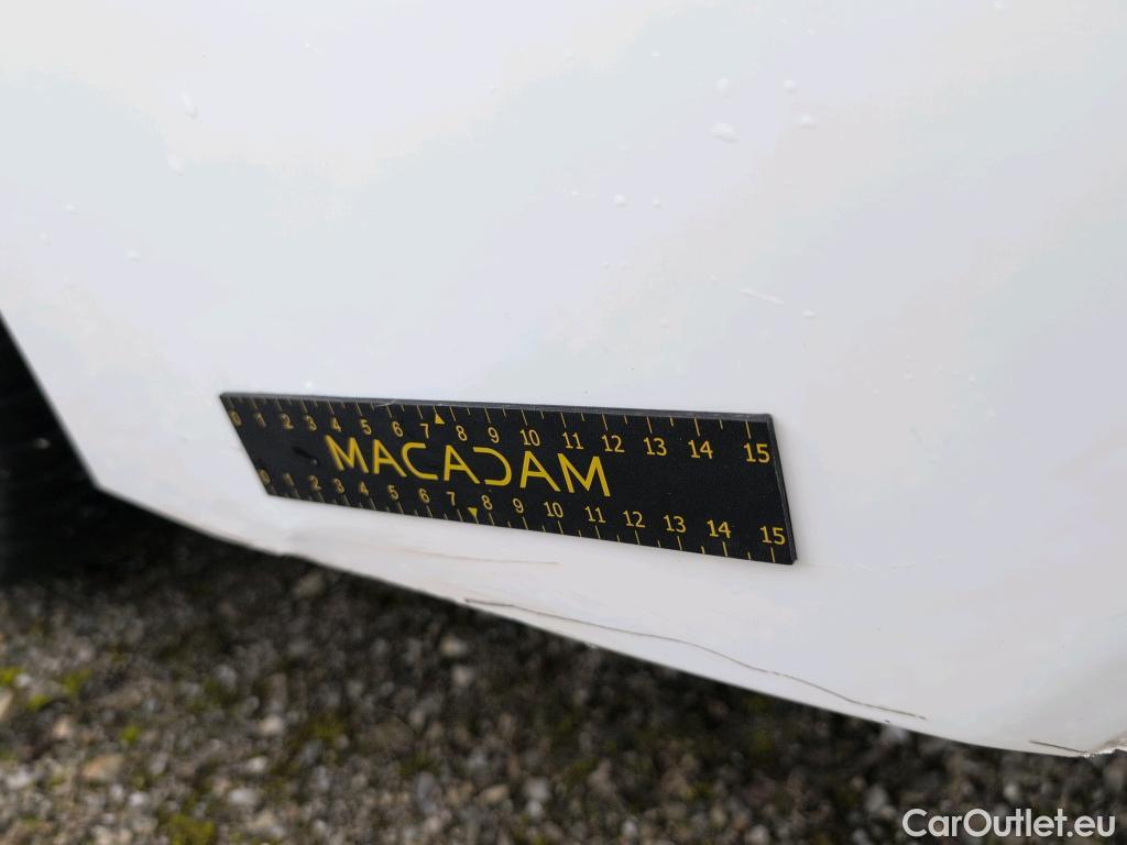  Toyota  Corolla TOYOTA  Touring Sports / 2018 / 5P / Break Hybride 122h Dynamic Business Beyond Zer #2