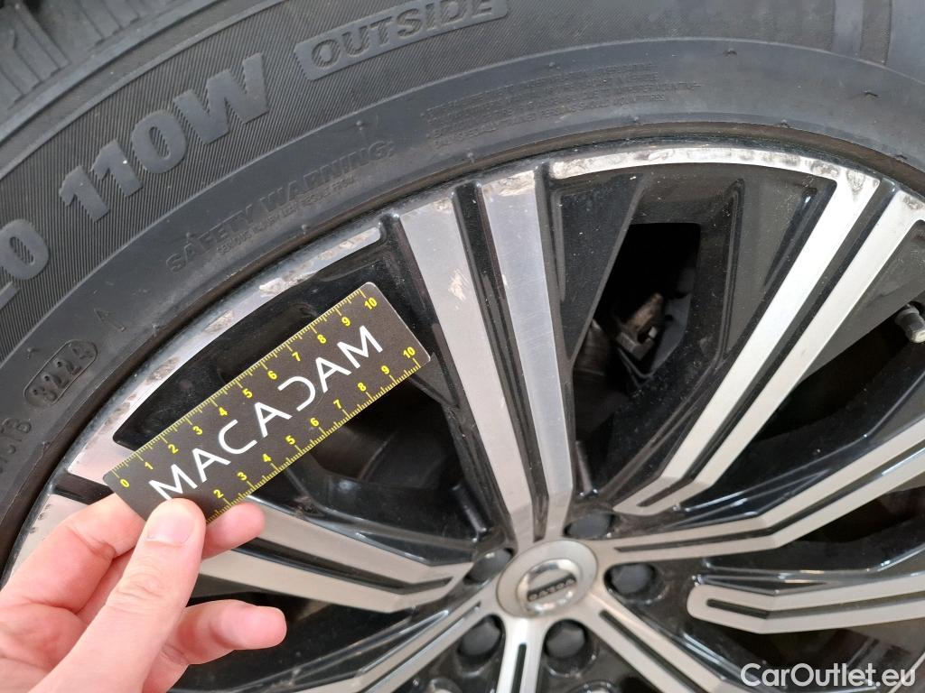  Volvo  XC90 VOLVO  / 2019 / 5P / SUV Recharge T8 AWD GT 8 Inscription #8