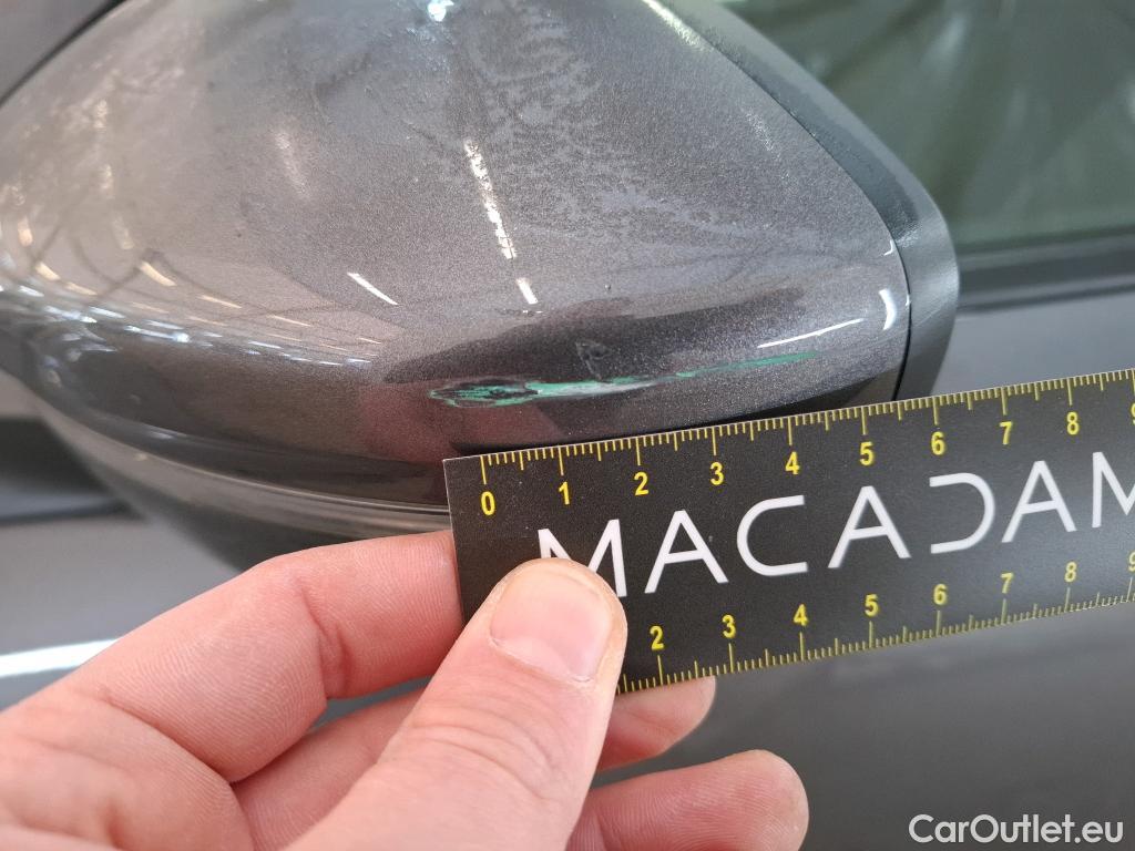  Peugeot  2008  Allure Business 1.5 HDi 130CV BVA8 E6d #38