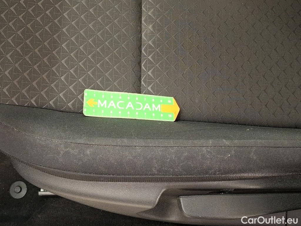  Nissan  Juke NISSAN  / 2019 / 5P / Crossover Hybrid 143 Business Edition #2