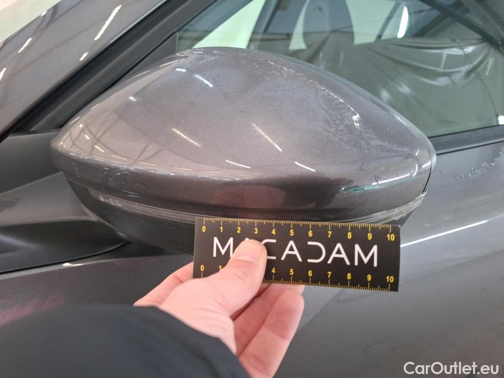  Peugeot  2008  Allure Business 1.5 HDi 130CV BVA8 E6d #37