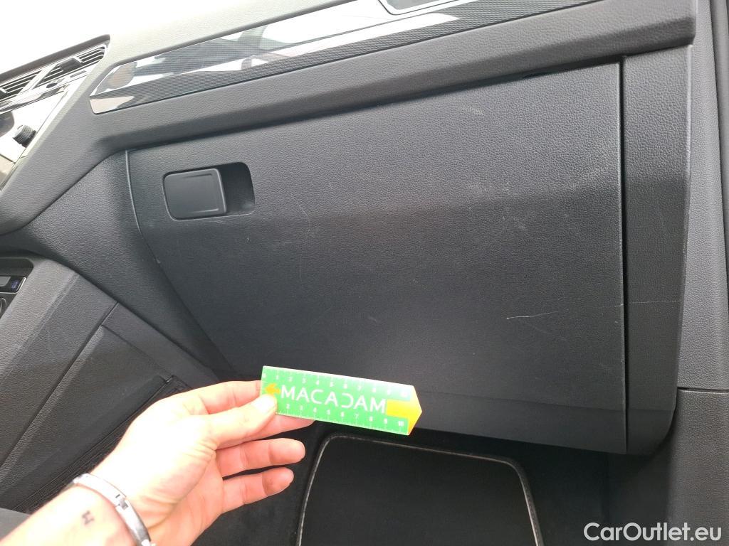  Volkswagen  Tiguan VOLKSWAGEN  5p SUV 2.0 TDI 150 DSG7 Carat #18