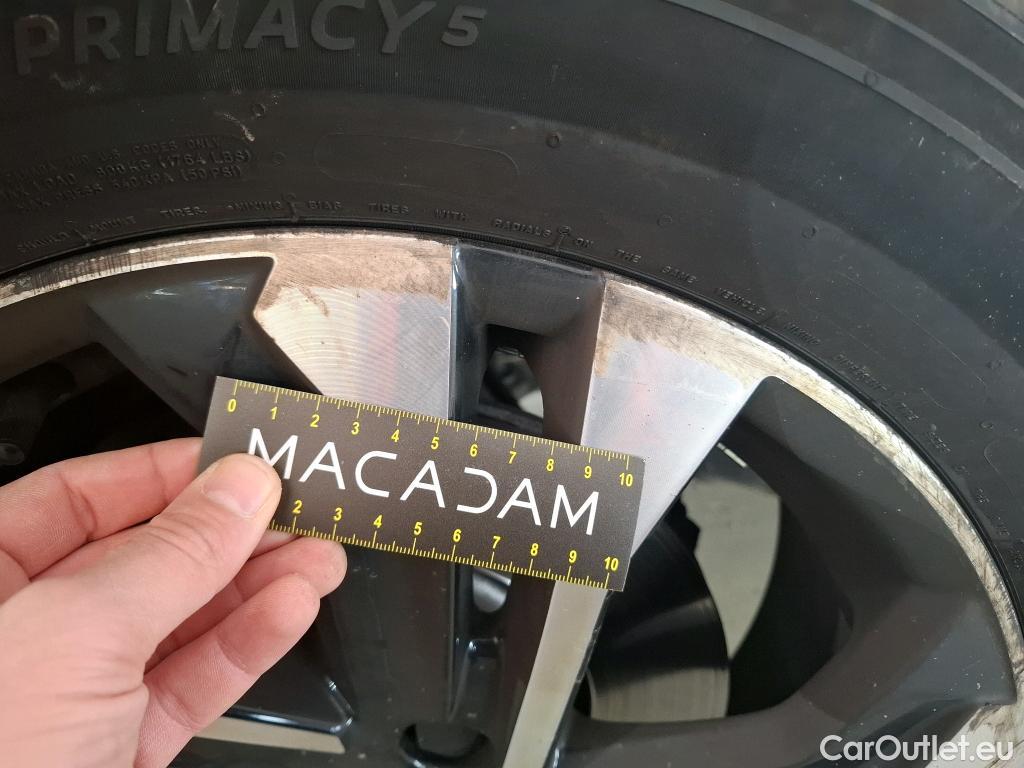  Peugeot  2008  Allure Business 1.5 HDi 130CV BVA8 E6d #16