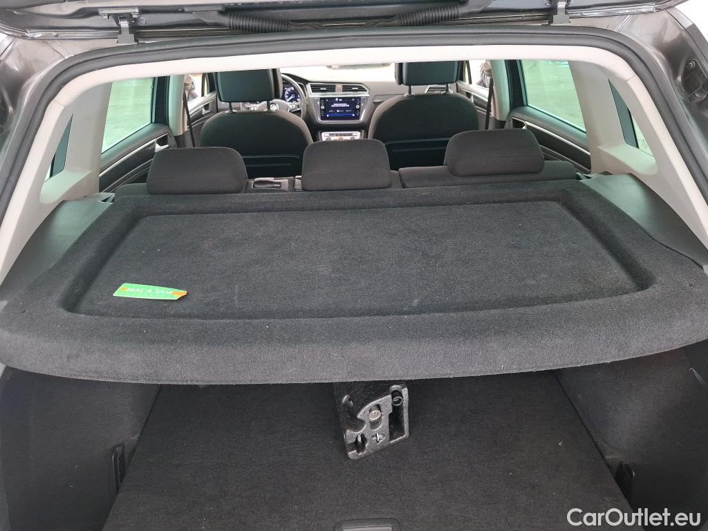  Volkswagen  Tiguan VOLKSWAGEN  5p SUV 2.0 TDI 150 DSG7 Carat #31