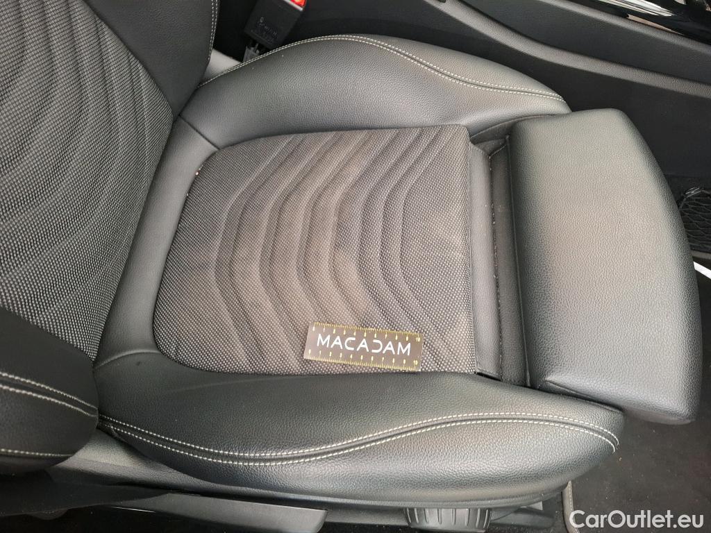  Mercedes  A-Klasse MERCEDES-BENZ Classe A Compact / 2018 / 5P / Berline A 180 Business Line #35