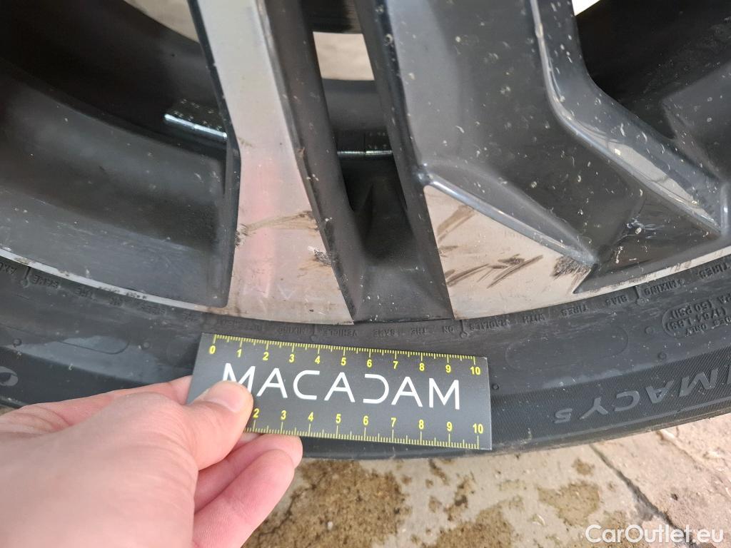  Peugeot  2008  Allure Business 1.5 HDi 130CV BVA8 E6d #30