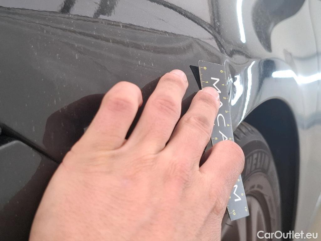  Mercedes  A-Klasse MERCEDES-BENZ Classe A Compact / 2018 / 5P / Berline A 180 Business Line #9