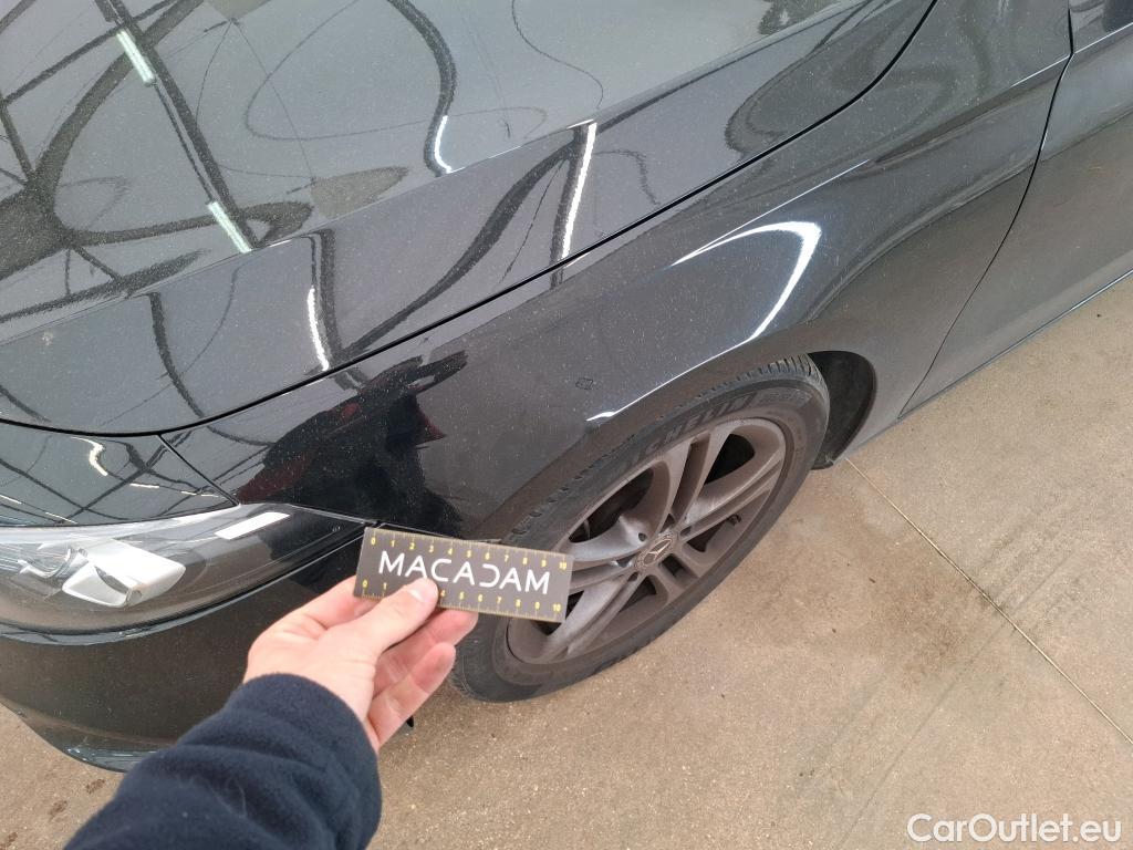  Mercedes  A-Klasse MERCEDES-BENZ Classe A Compact / 2018 / 5P / Berline A 180 Business Line #8