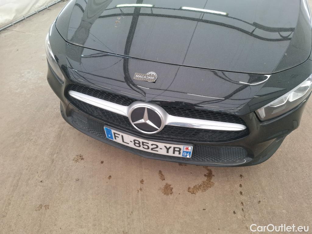  Mercedes  A-Klasse MERCEDES-BENZ Classe A Compact / 2018 / 5P / Berline A 180 Business Line #33