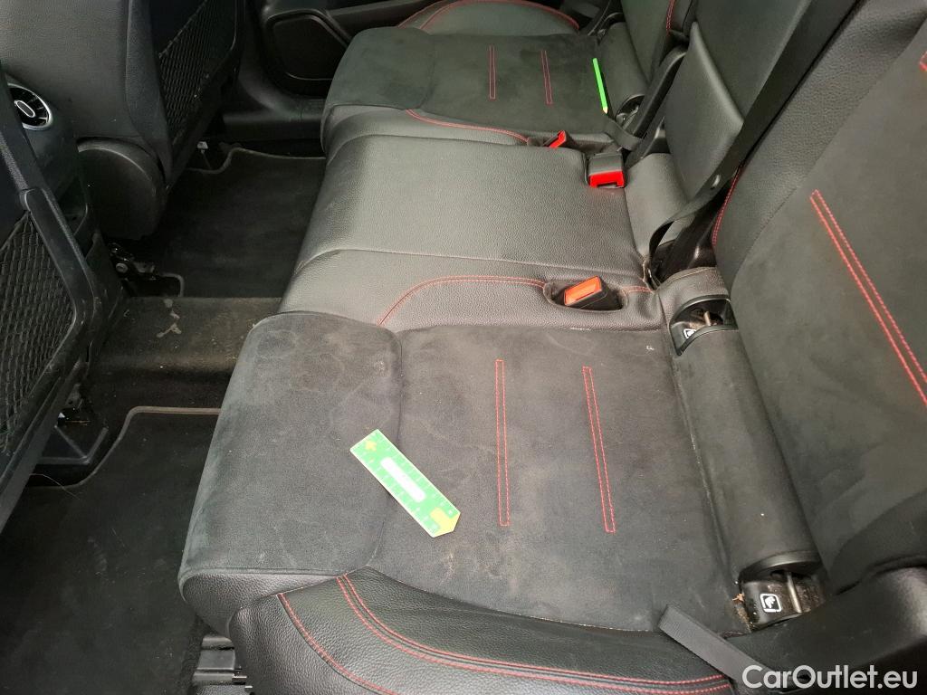  Mercedes  GLB MERCEDES-BENZ  / 2019 / 5P / SUV  200 AMG Line #39