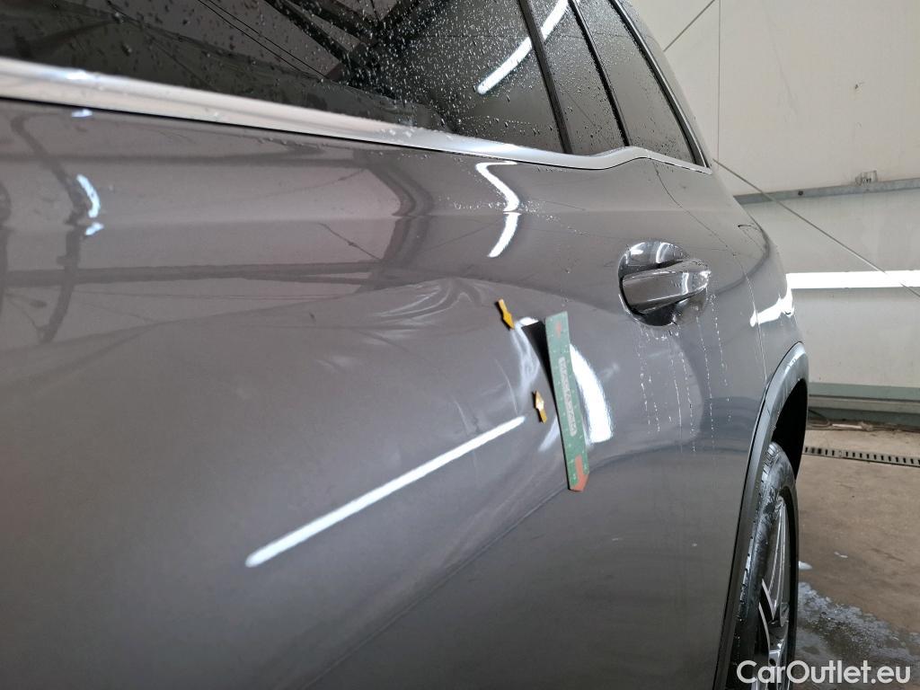  Mercedes  GLB MERCEDES-BENZ  / 2019 / 5P / SUV  200 AMG Line #34