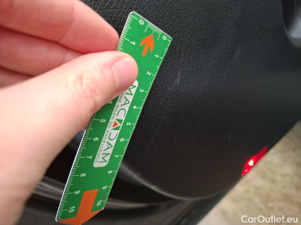  Mercedes  GLB MERCEDES-BENZ  / 2019 / 5P / SUV  200 AMG Line #20