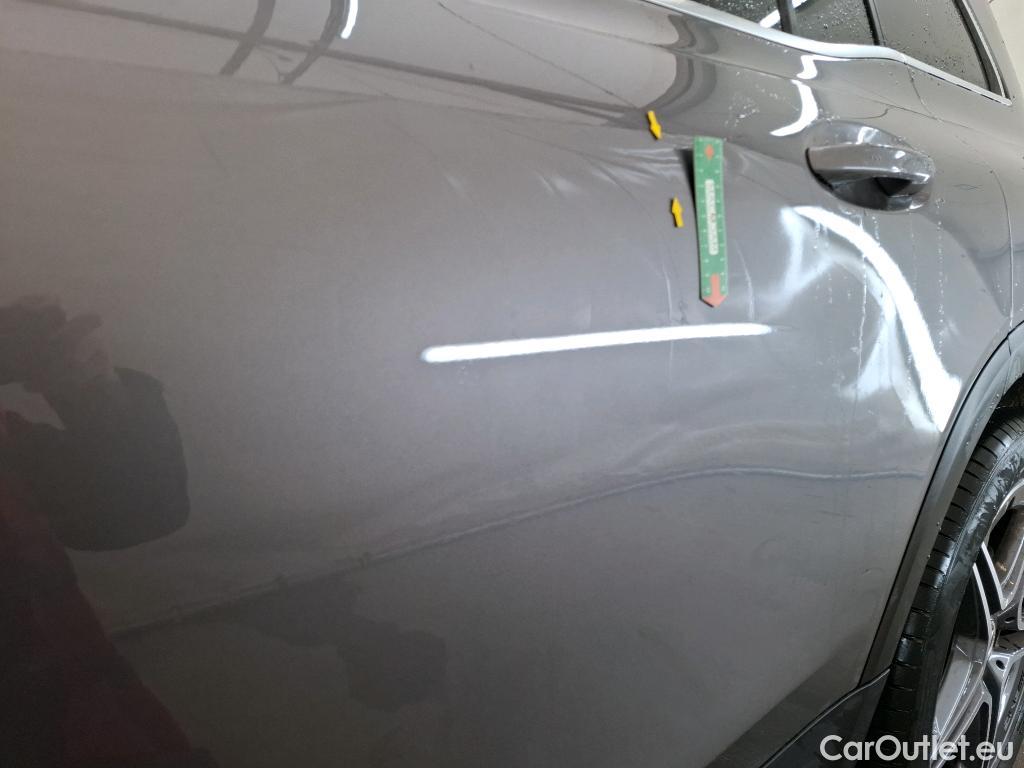  Mercedes  GLB MERCEDES-BENZ  / 2019 / 5P / SUV  200 AMG Line #33