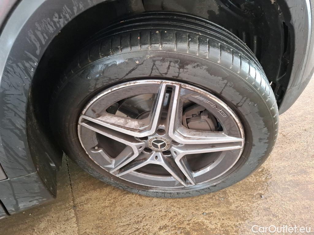  Mercedes  GLB MERCEDES-BENZ  / 2019 / 5P / SUV  200 AMG Line #3