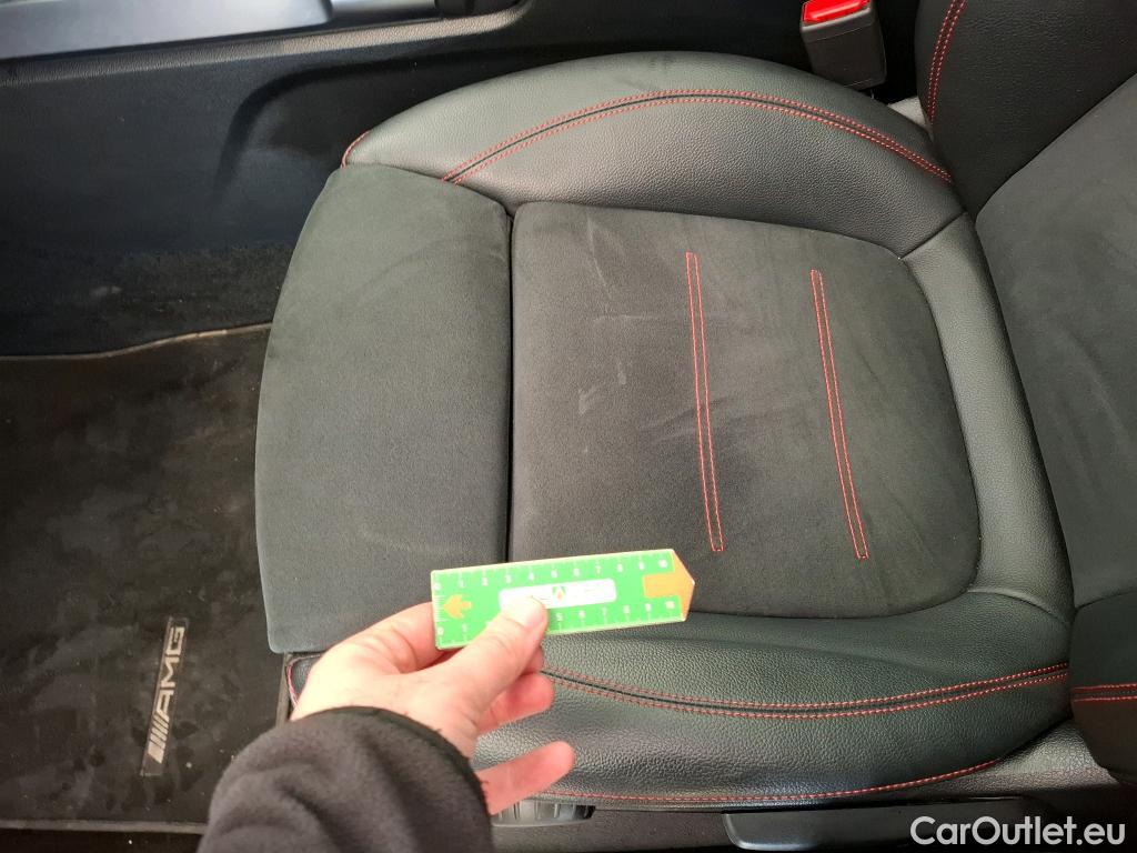  Mercedes  GLB MERCEDES-BENZ  / 2019 / 5P / SUV  200 AMG Line #38