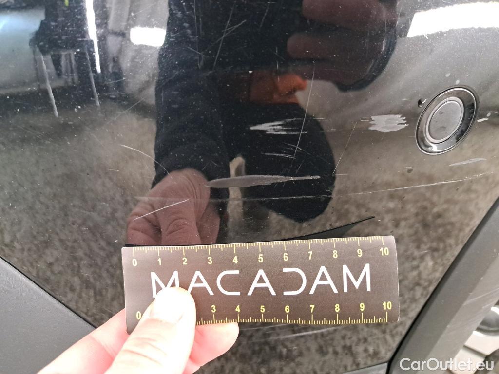  Citroen  C4 CITROEN  X / 2022 / 4P / Berline PureTech 130 S&S EAT8 Shine #5