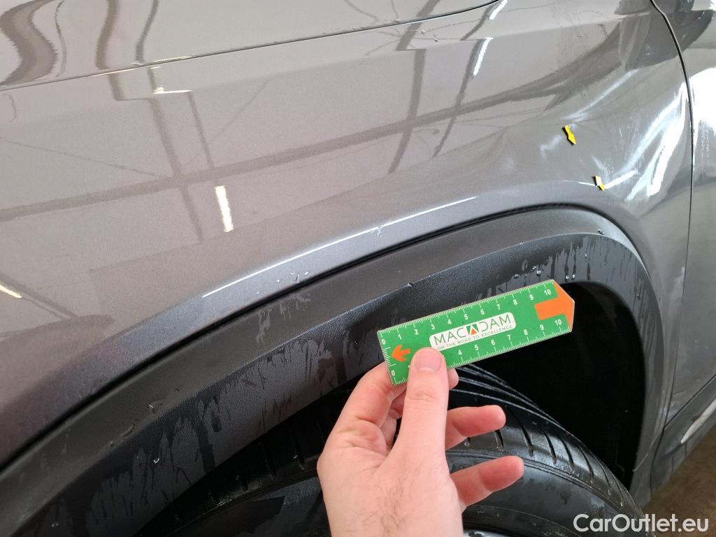  Mercedes  GLB MERCEDES-BENZ  / 2019 / 5P / SUV  200 AMG Line #29