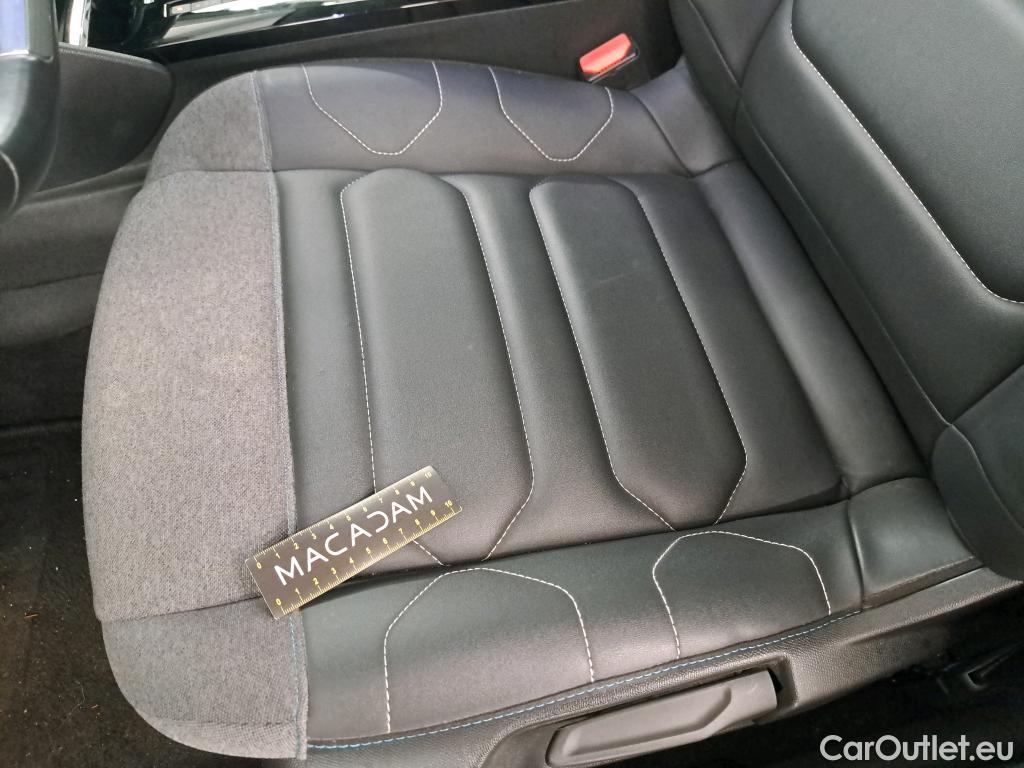  Citroen  C4 CITROEN  X / 2022 / 4P / Berline PureTech 130 S&S EAT8 Shine #16