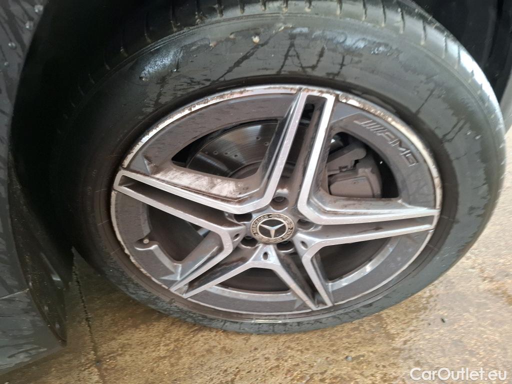  Mercedes  GLB MERCEDES-BENZ  / 2019 / 5P / SUV  200 AMG Line #16