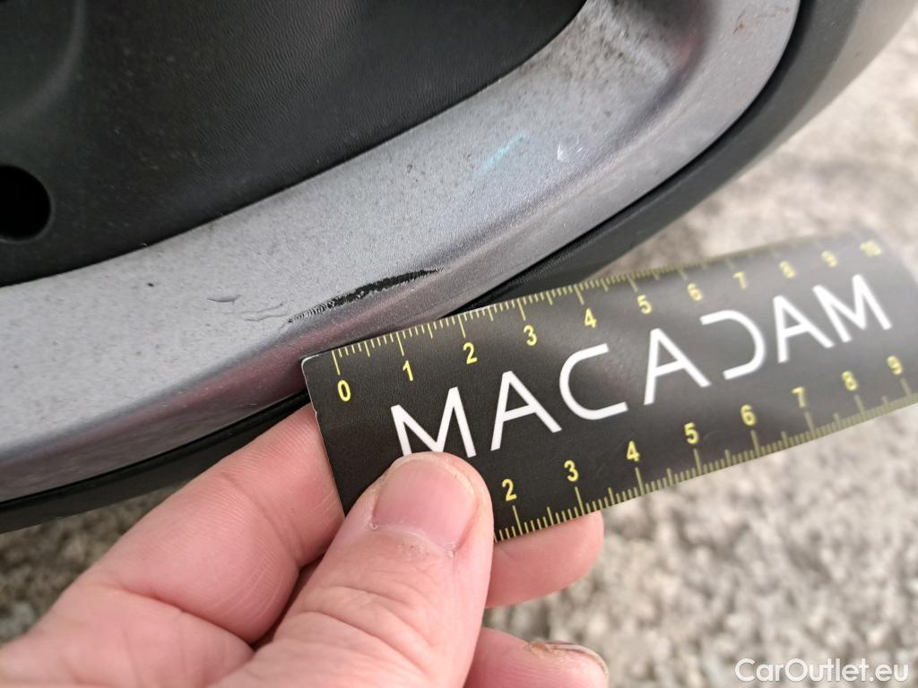  Citroen  C4 CITROEN  X / 2022 / 4P / Berline PureTech 130 S&S EAT8 Shine #19