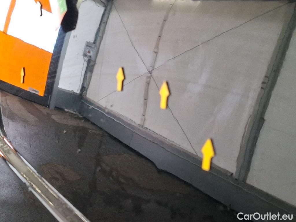  Citroen  Berlingo  Fourgon Club XL 950 1.5 BlueHDi 100CV BVM5 E6dT #40