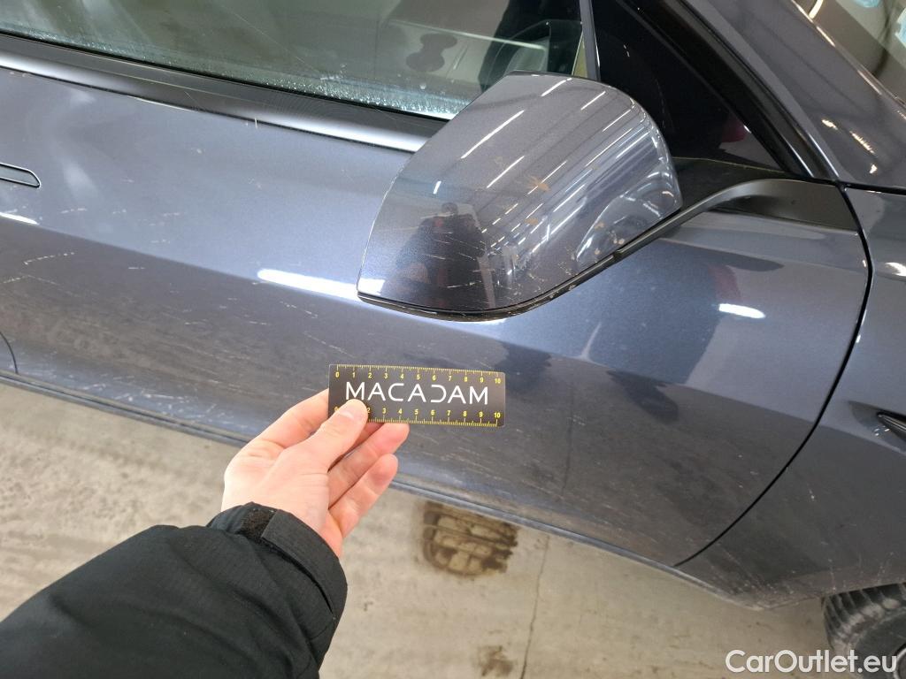  Tesla  Model 3 TESLA  / 2018 / 4P / Berline Autonomie Standard Plus RWD #42