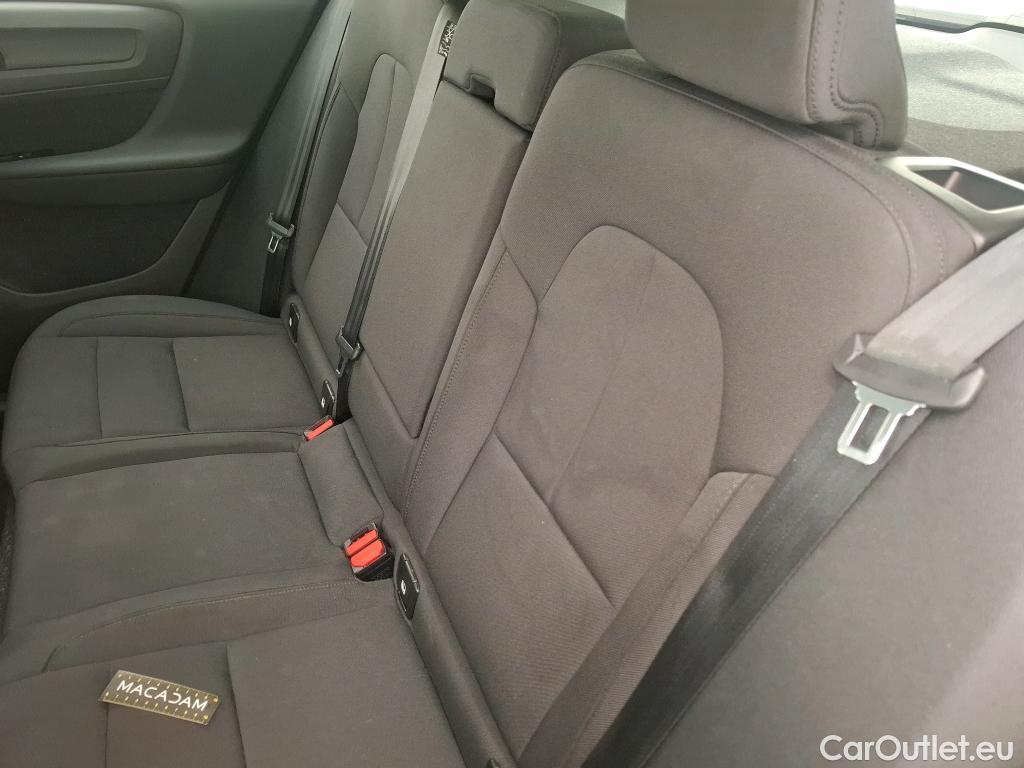  Volvo  XC 40 XC40 Momentum 2WD 1.5 130CV BVA8 E6d #52