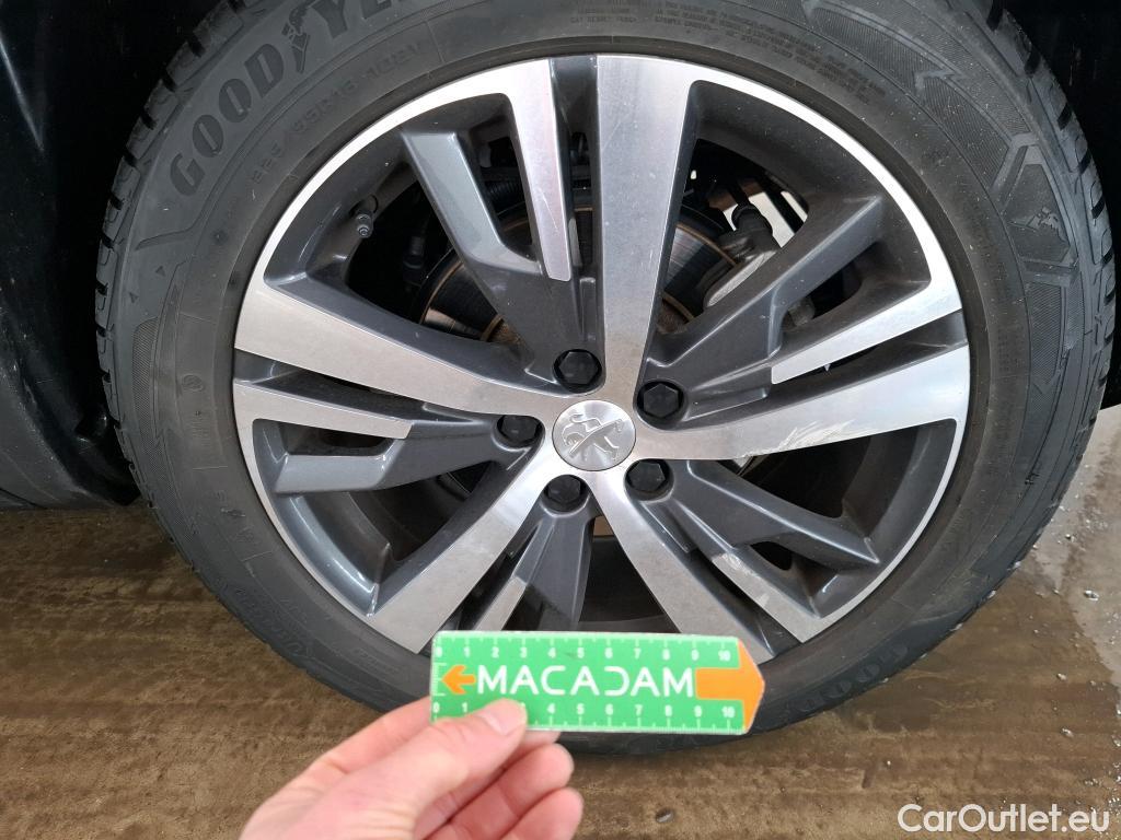  Peugeot  3008 PEUGEOT  / 2020 / 5P / SUV 1.6 HYBRID 225 E-EAT8 Allure Pack #1