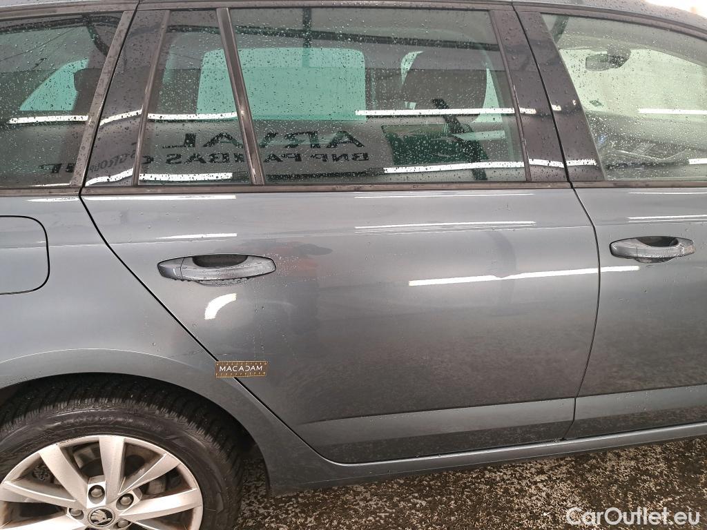  Skoda  Octavia  Combi Business 1.0 TSI 115CV BVM6 E6 #1