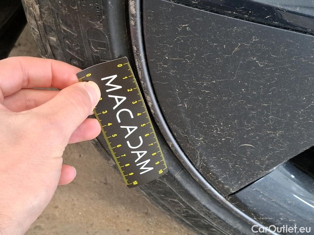  Tesla  Model 3 TESLA  / 2018 / 4P / Berline Autonomie Standard Plus RWD #9