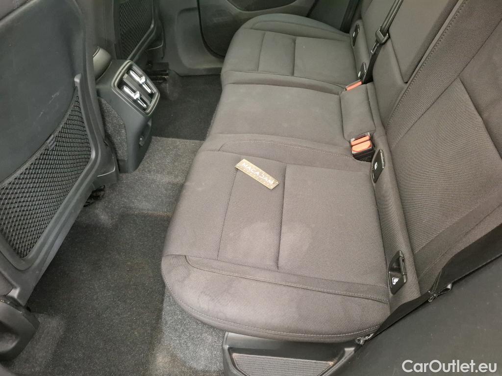  Volvo  XC 40 XC40 Momentum 2WD 1.5 130CV BVA8 E6d #48