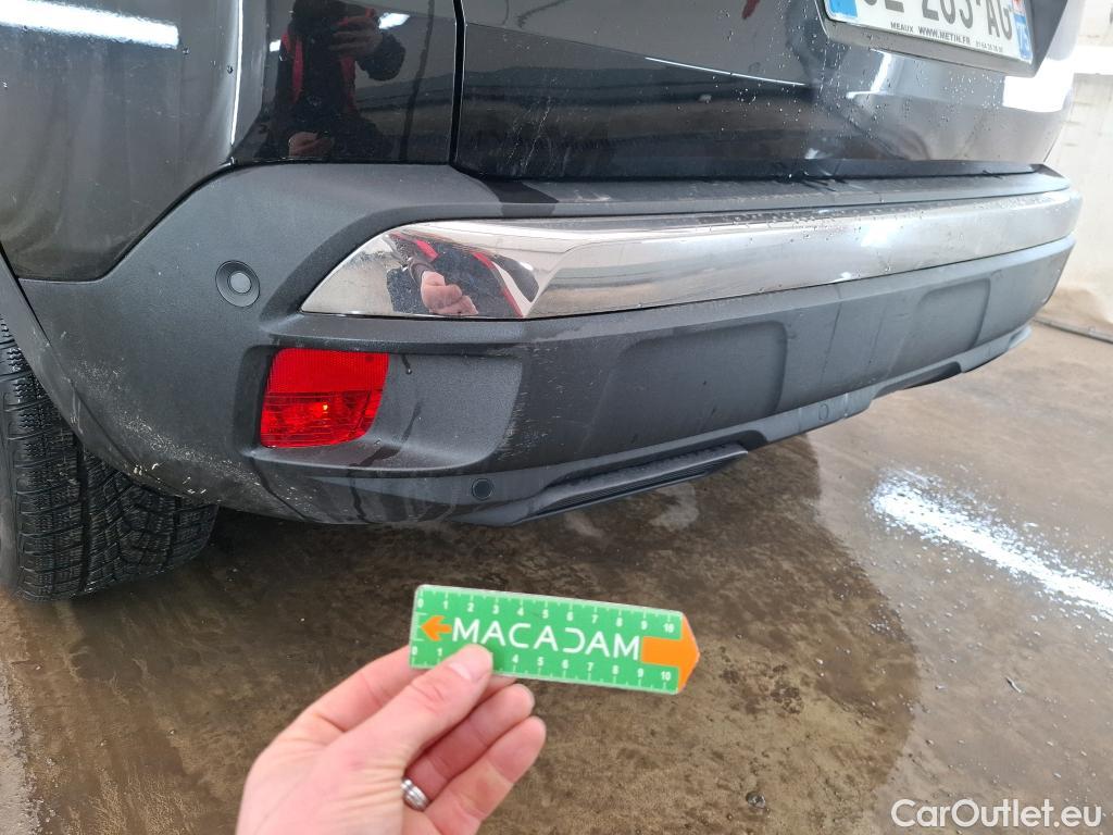  Peugeot  3008 PEUGEOT  / 2020 / 5P / SUV 1.6 HYBRID 225 E-EAT8 Allure Pack #33