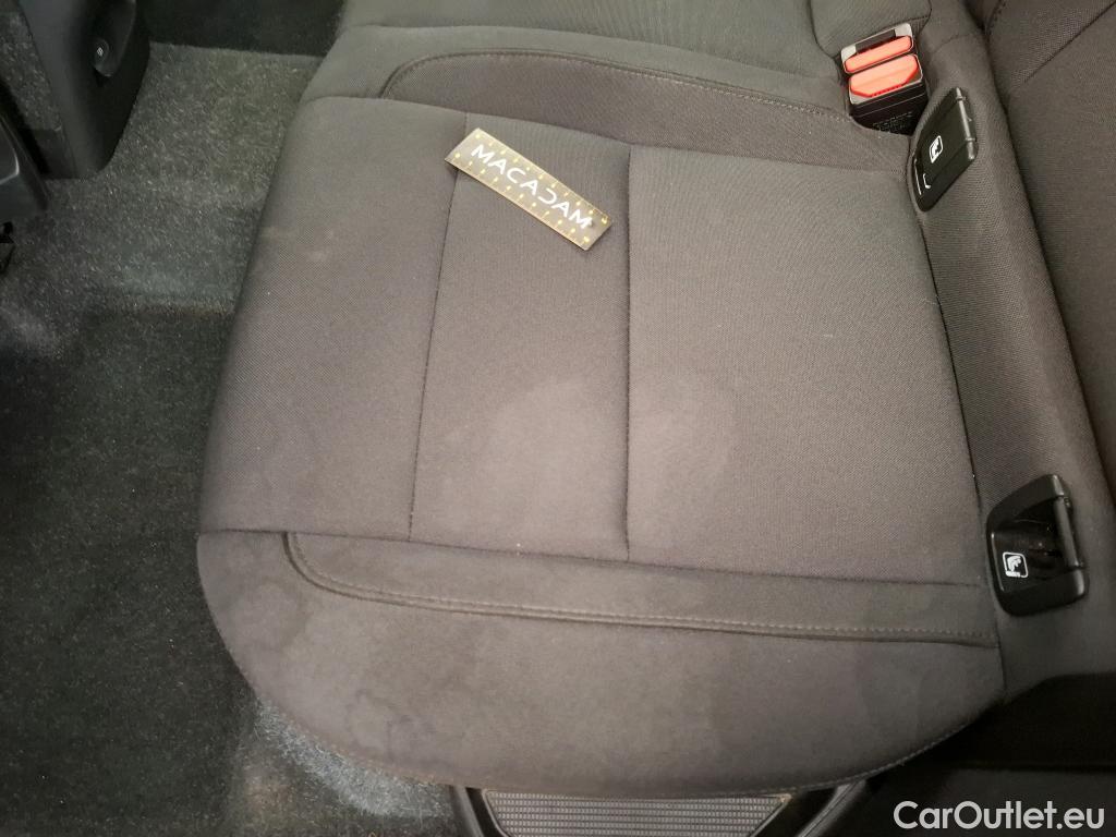  Volvo  XC 40 XC40 Momentum 2WD 1.5 130CV BVA8 E6d #49