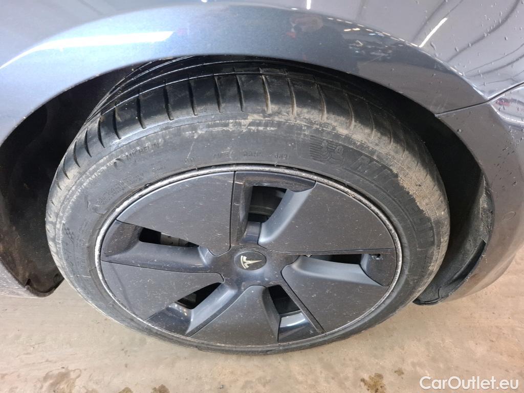  Tesla  Model 3 TESLA  / 2018 / 4P / Berline Autonomie Standard Plus RWD #1