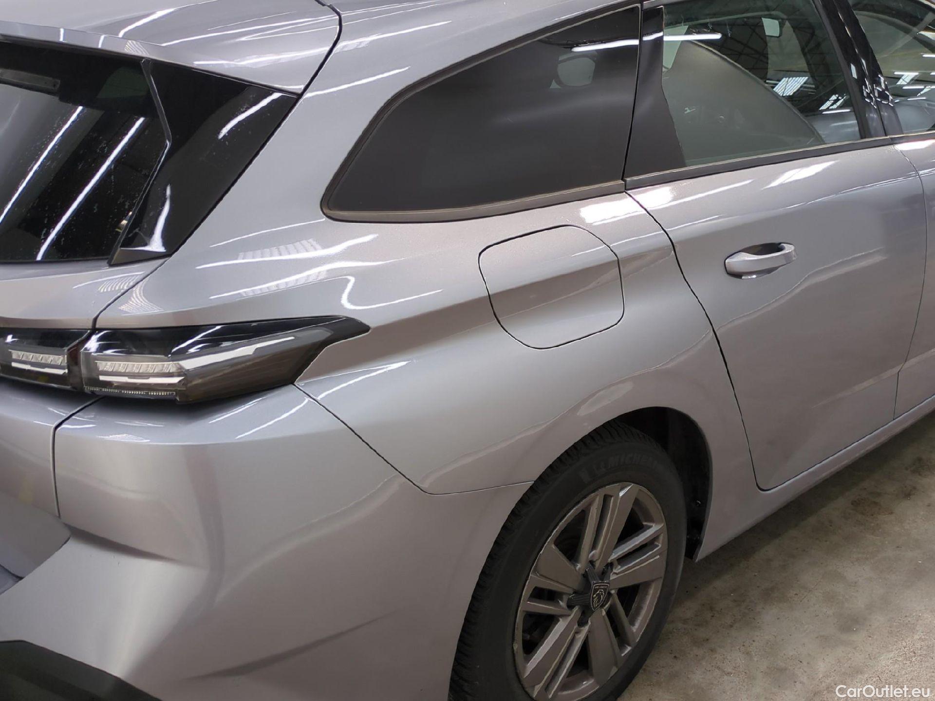  Peugeot  308 PEUGEOT  SW / 2021 / 5P / Break BlueHDi 130 ACTIVE PACK #38