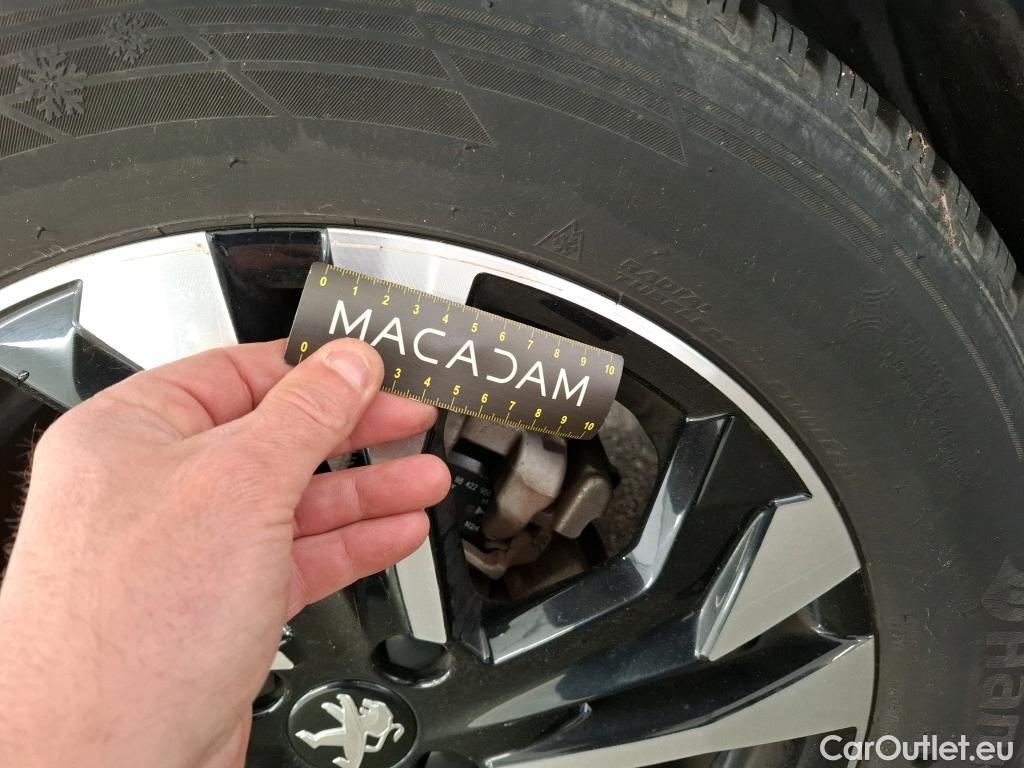  Peugeot  2008  Allure Business 1.2 PureTech 130CV BVA8 E6d #3