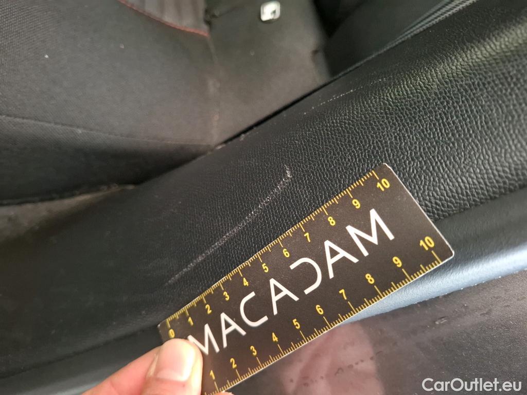  Peugeot  2008  Active Business 1.5 HDi 110CV BVM6 E6d #4