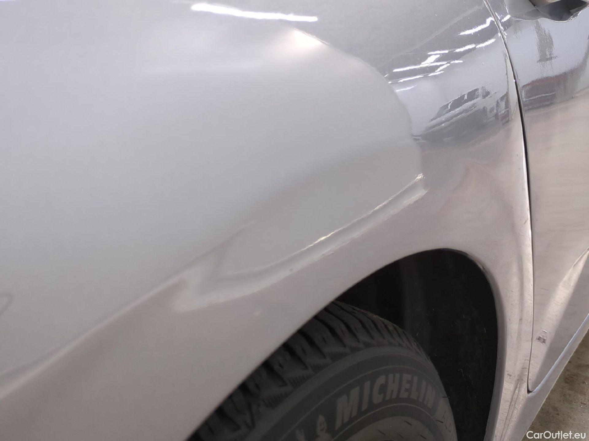  Peugeot  308 PEUGEOT  SW / 2021 / 5P / Break BlueHDi 130 ACTIVE PACK #35