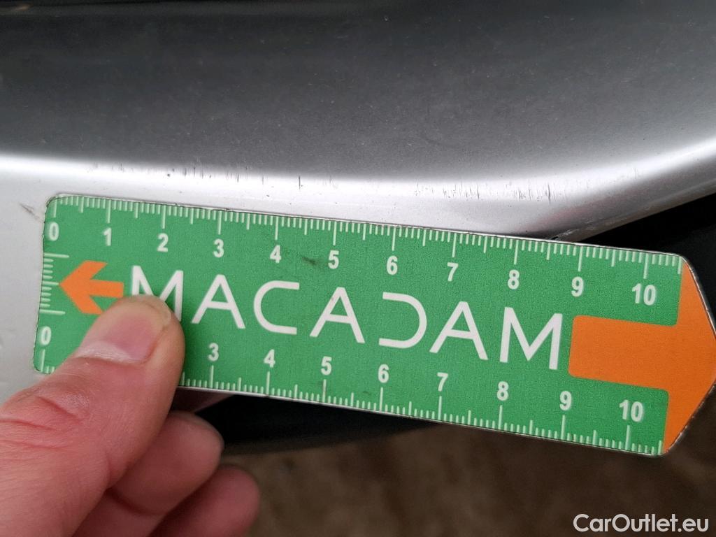  Peugeot  3008 PEUGEOT  / 2020 / 5P / SUV 1.6 HYBRID 225 E-EAT8 Allure Pack #21