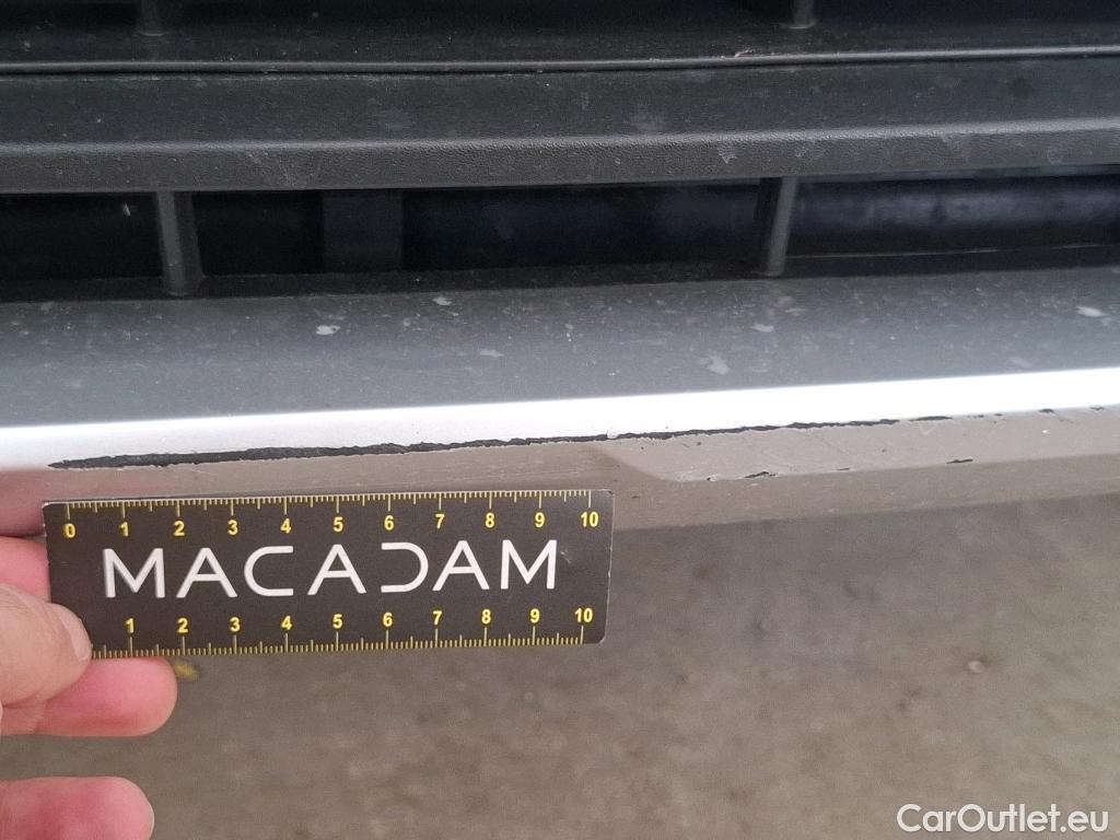  Volvo  XC 40 XC40 Momentum 2WD 1.5 130CV BVA8 E6d #44