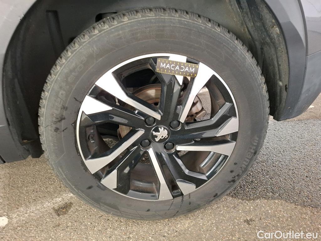  Peugeot  2008  Allure Business 1.2 PureTech 130CV BVA8 E6d #1