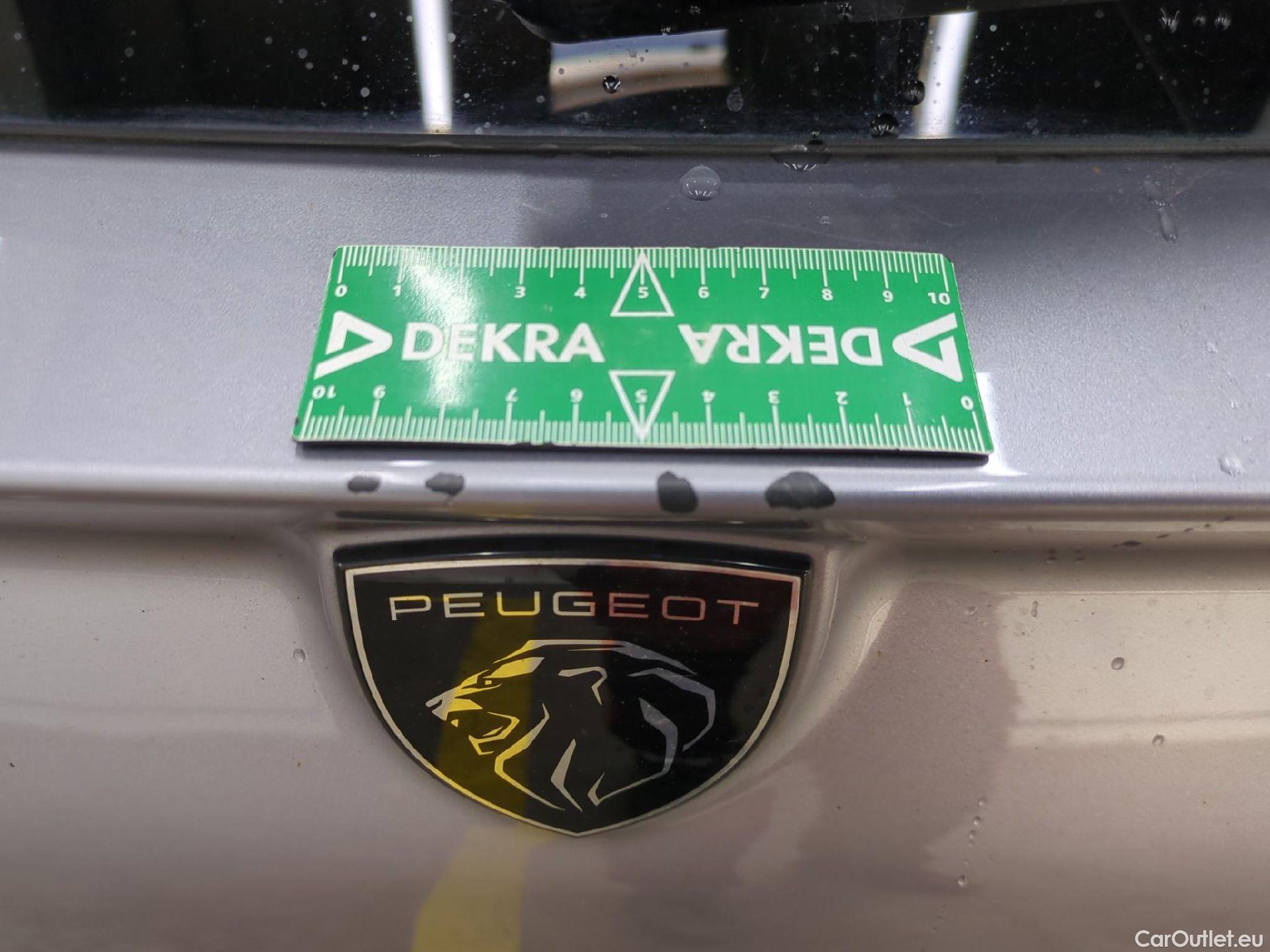  Peugeot  308 PEUGEOT  SW / 2021 / 5P / Break BlueHDi 130 ACTIVE PACK #21