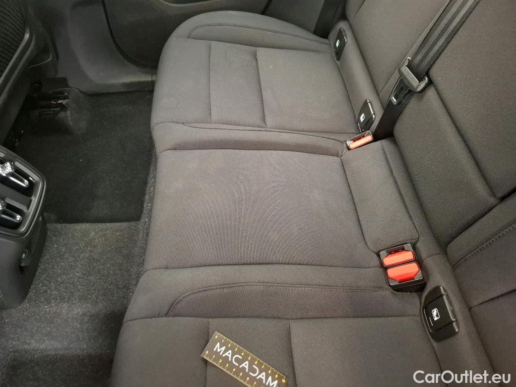  Volvo  XC 40 XC40 Momentum 2WD 1.5 130CV BVA8 E6d #51