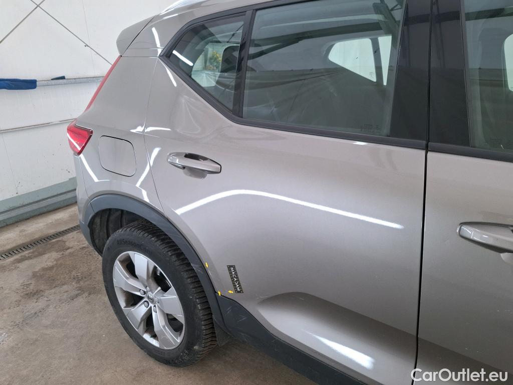  Volvo  XC 40 XC40 Momentum 2WD 1.5 130CV BVA8 E6d #4