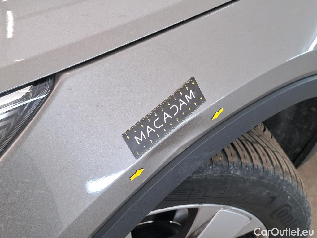  Volvo  XC 40 XC40 Momentum 2WD 1.5 130CV BVA8 E6d #2